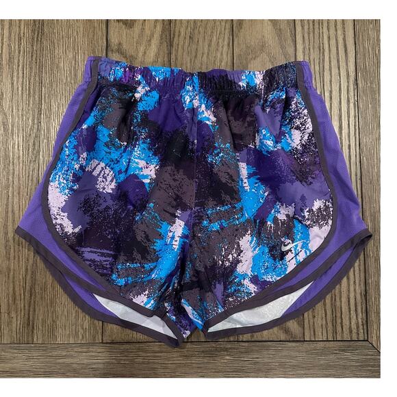 Nike Women's Dry Fit Purple Multi Color Athletic Shorts S Excellent Condition - Picture 1 of 8